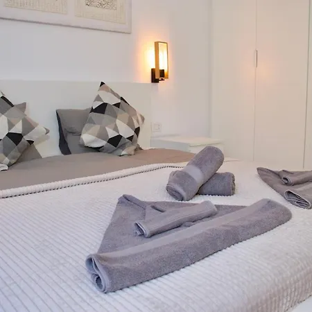 Luxury Beachfront Ocean View Апартаменты Акантиладо-де-Лос-Хигантес